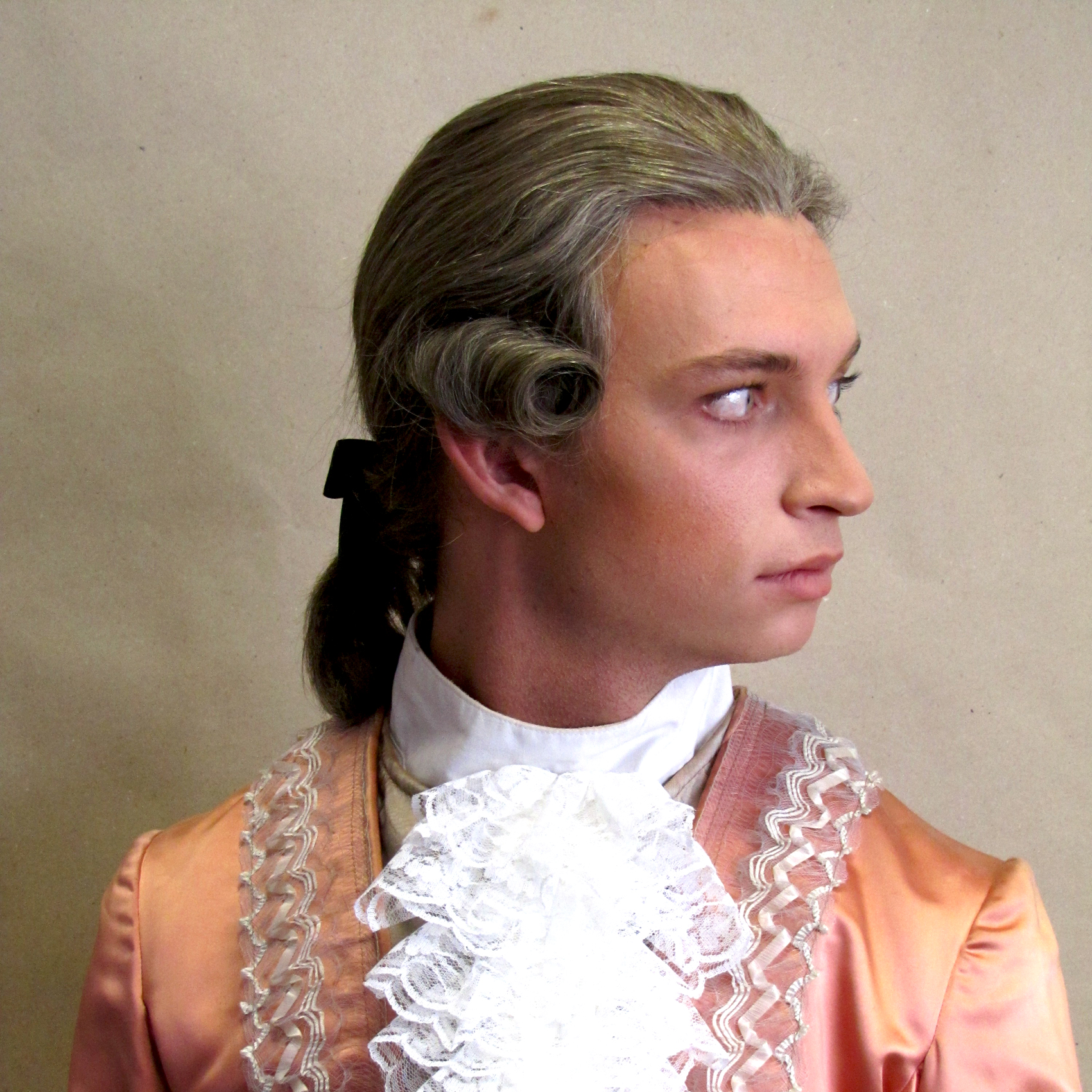 Echthaarperücke grau lang