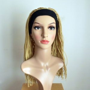 Blonde Rastaperücke