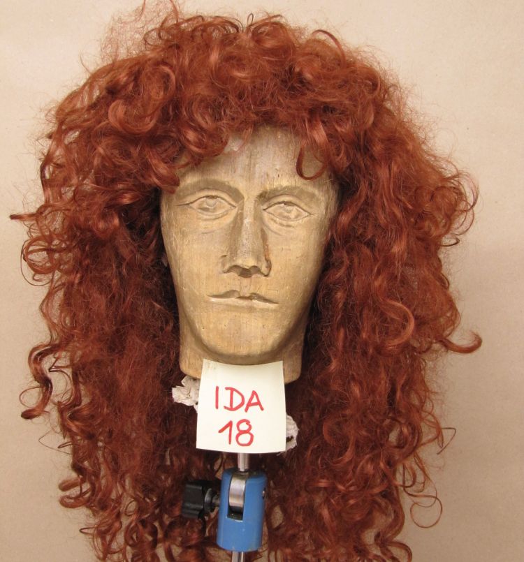 IDA_18_vorne_750x850px